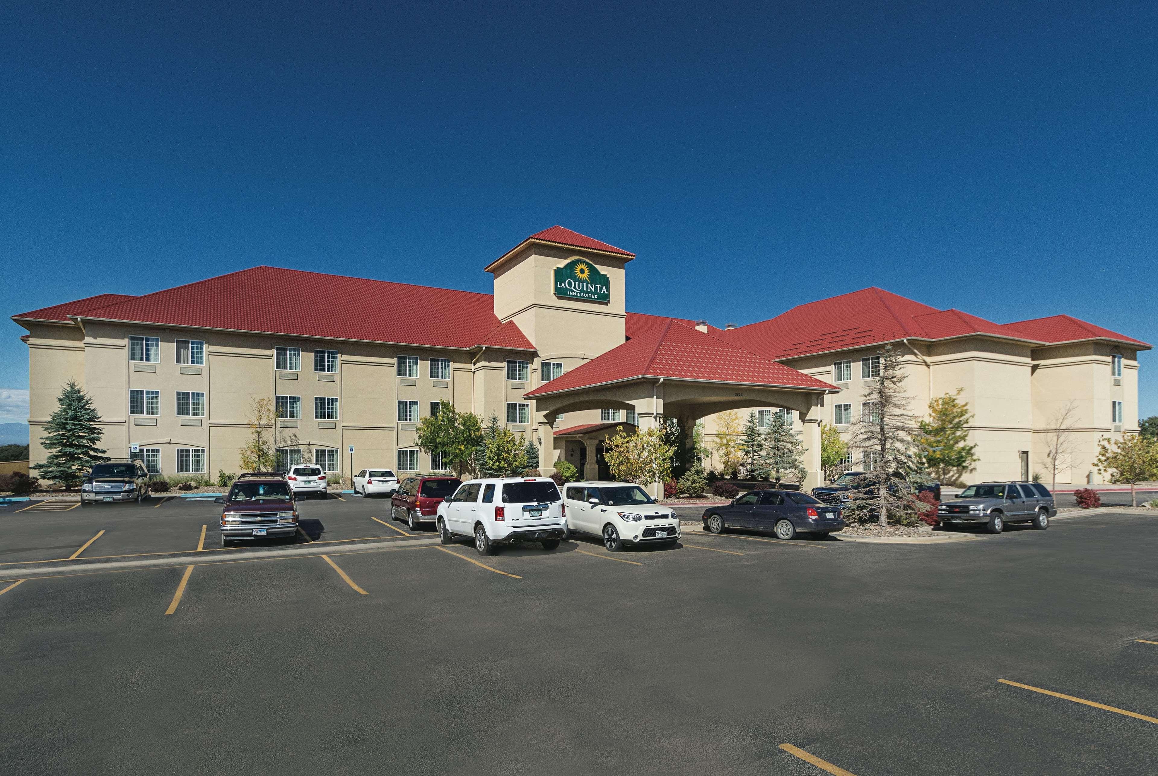 La Quinta By Wyndham Trinidad Hotel Exterior photo